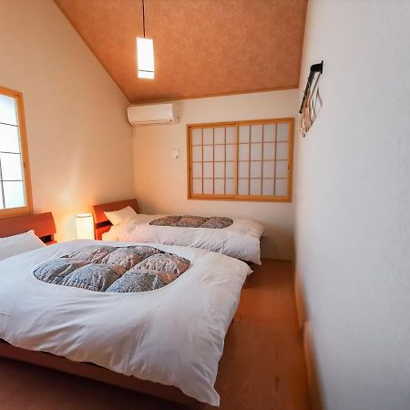 Yadoya Karasumain Villa โตเกียว ภายนอก รูปภาพ