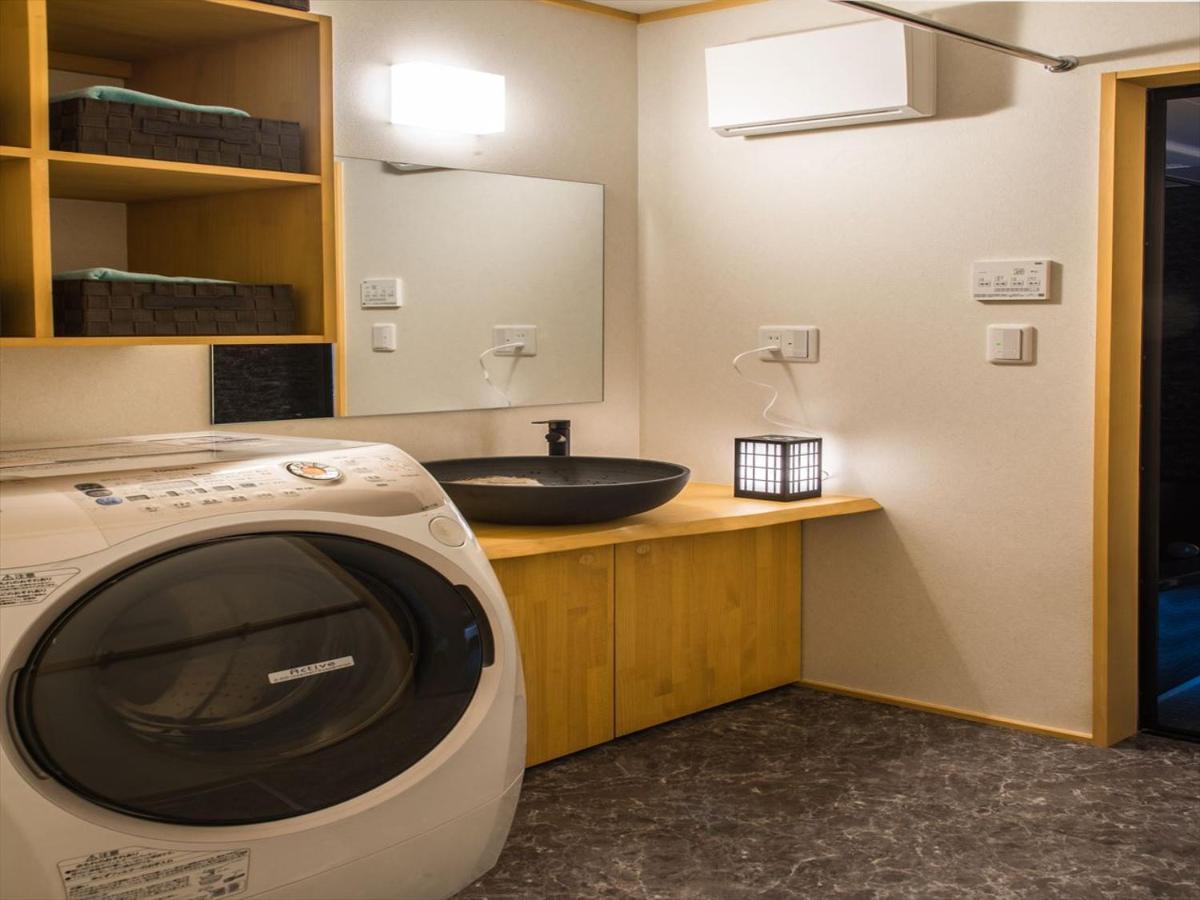 Yadoya Karasumain Villa โตเกียว ภายนอก รูปภาพ